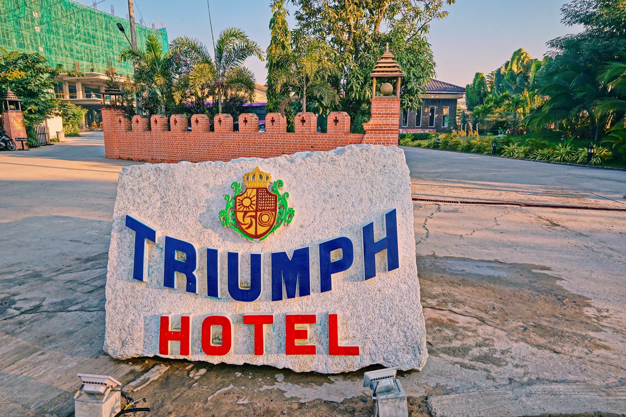 Triumph Hotel Mandalay Exteriör bild